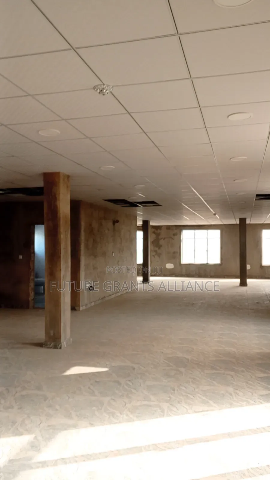 95 SQM Office Space Near Shoprite,Lugbe