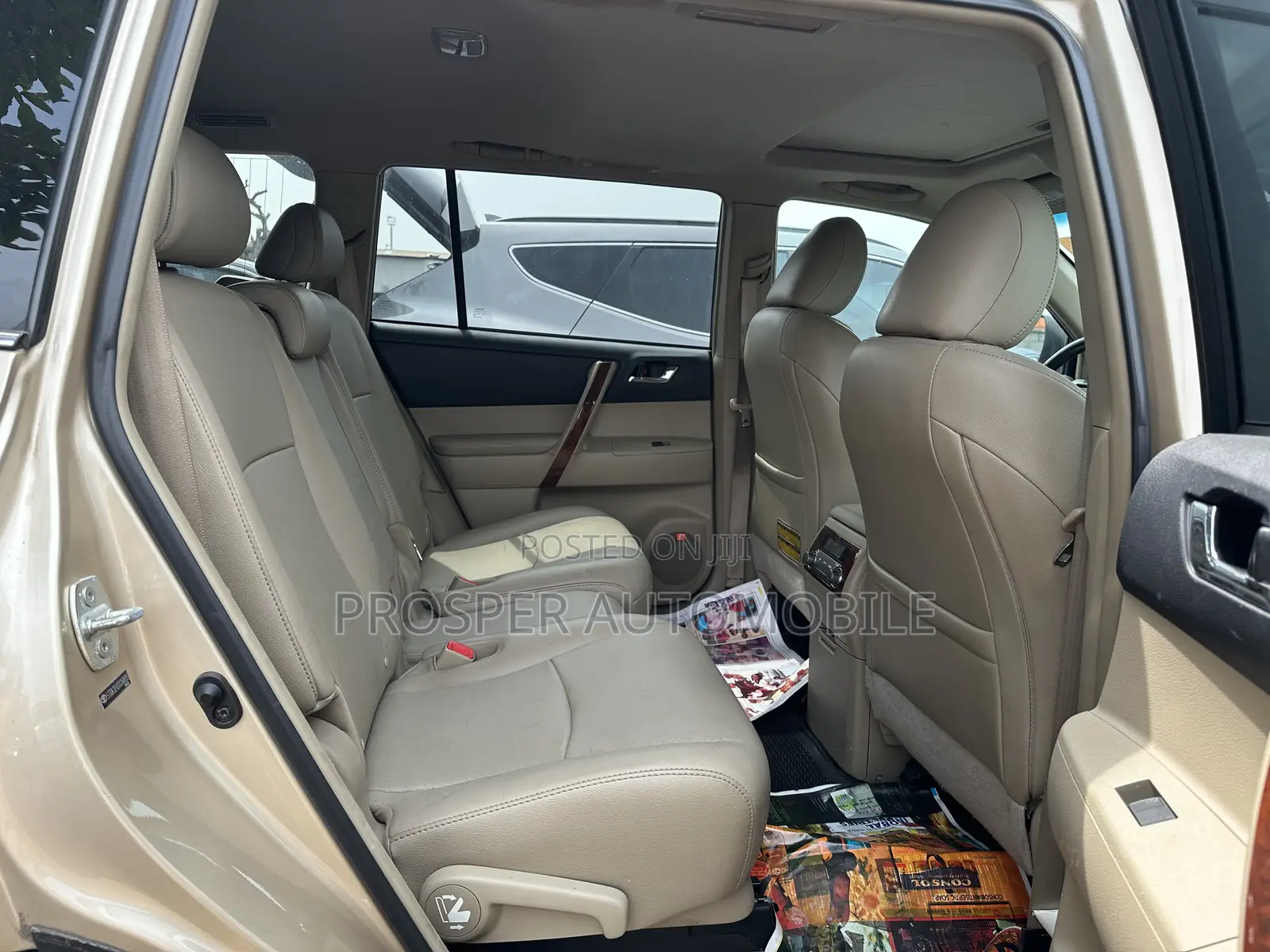 Toyota Highlander Limited 3.5l 4WD 2013 Gold