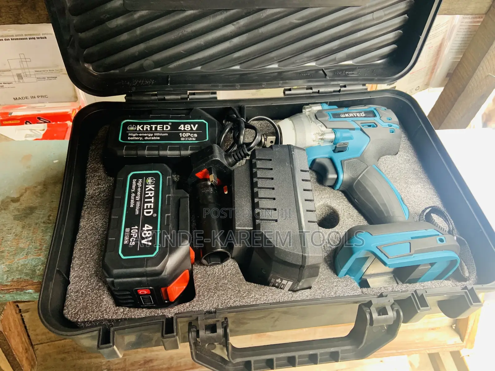 1/2 Dr Cordless Impact Wrench With Accessories