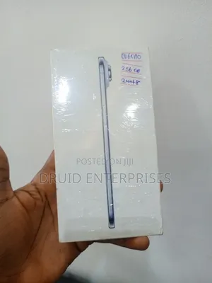 New Apple iPhone Air 256 GB Blue
