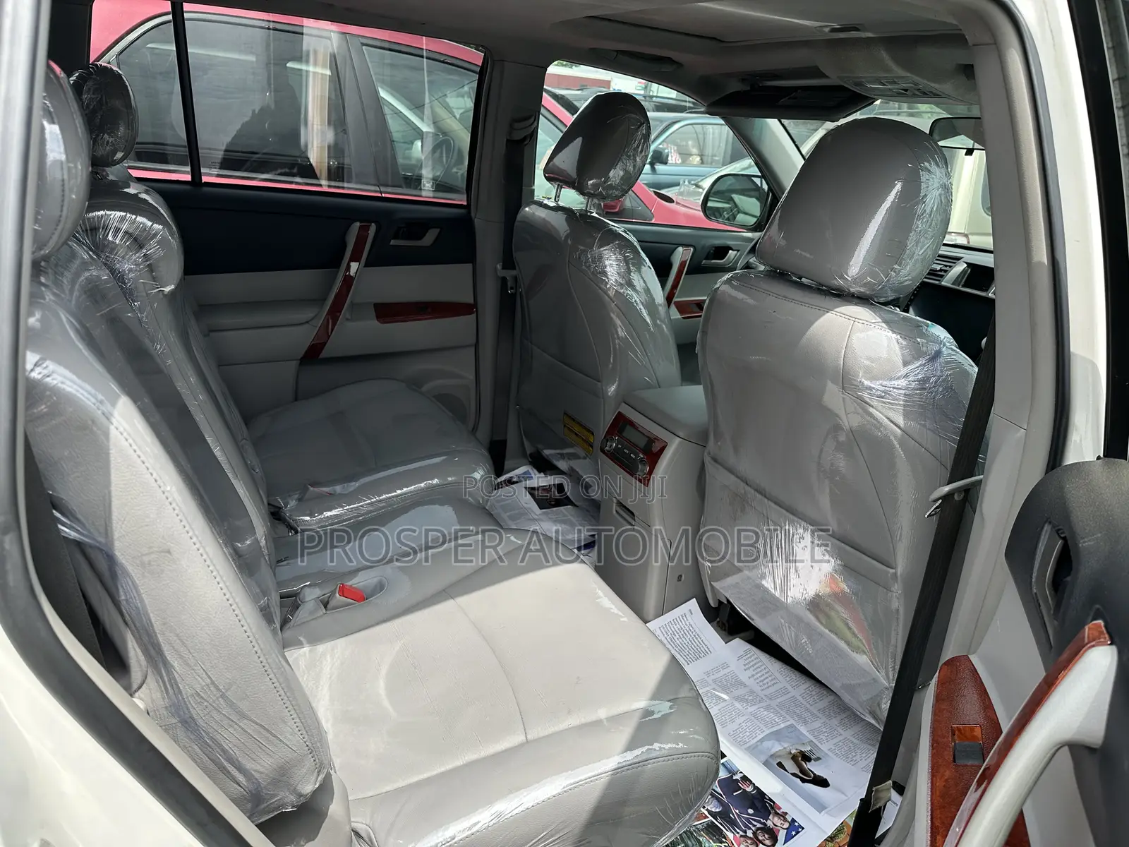 Toyota Highlander Sport 2010 White