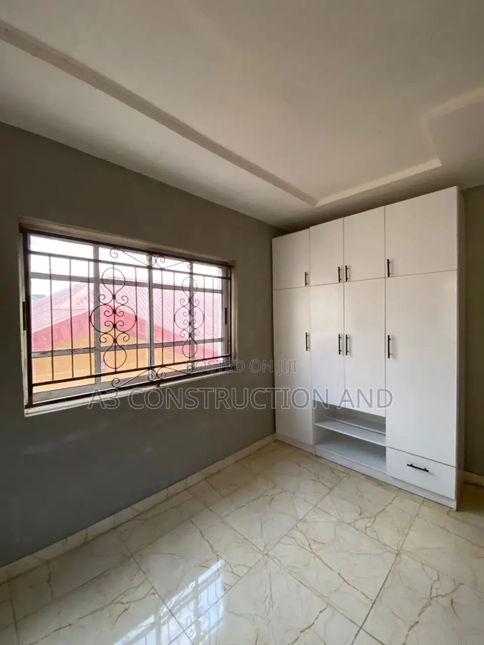 4bdrm Duplex in Akala Akobo for rent