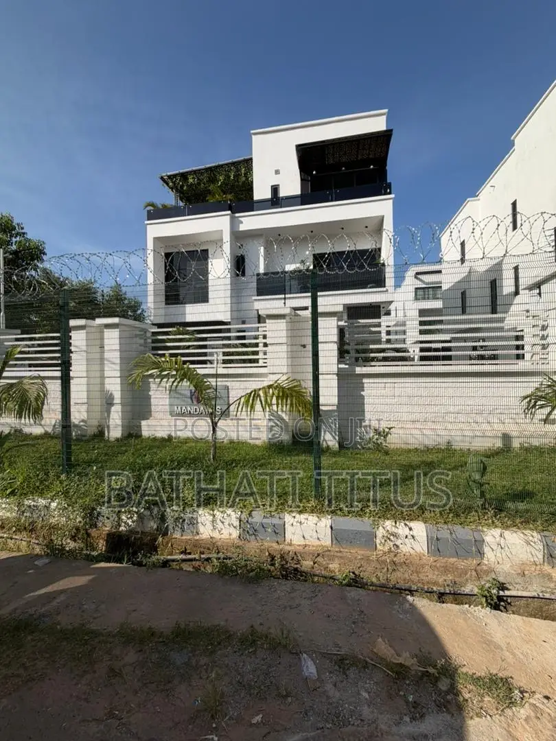 5bdrm Duplex in Kado for sale