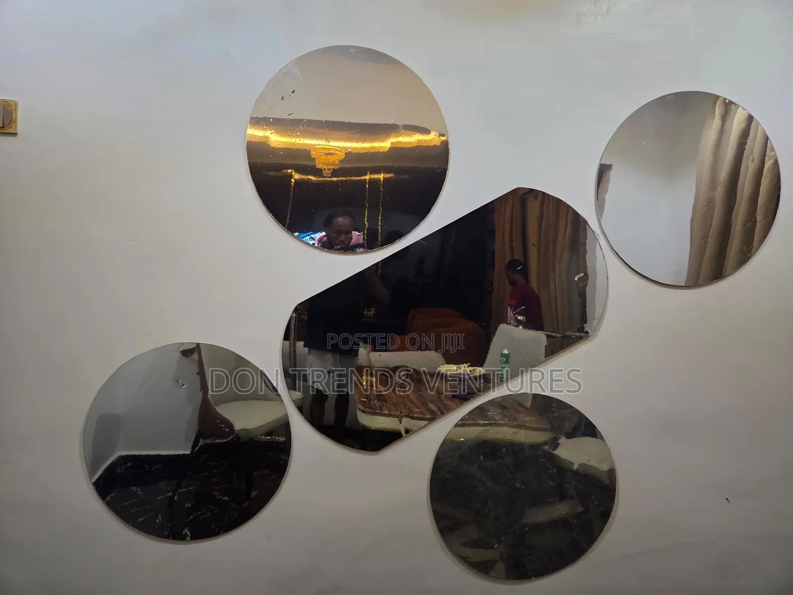 Unbreakable Mirror Board