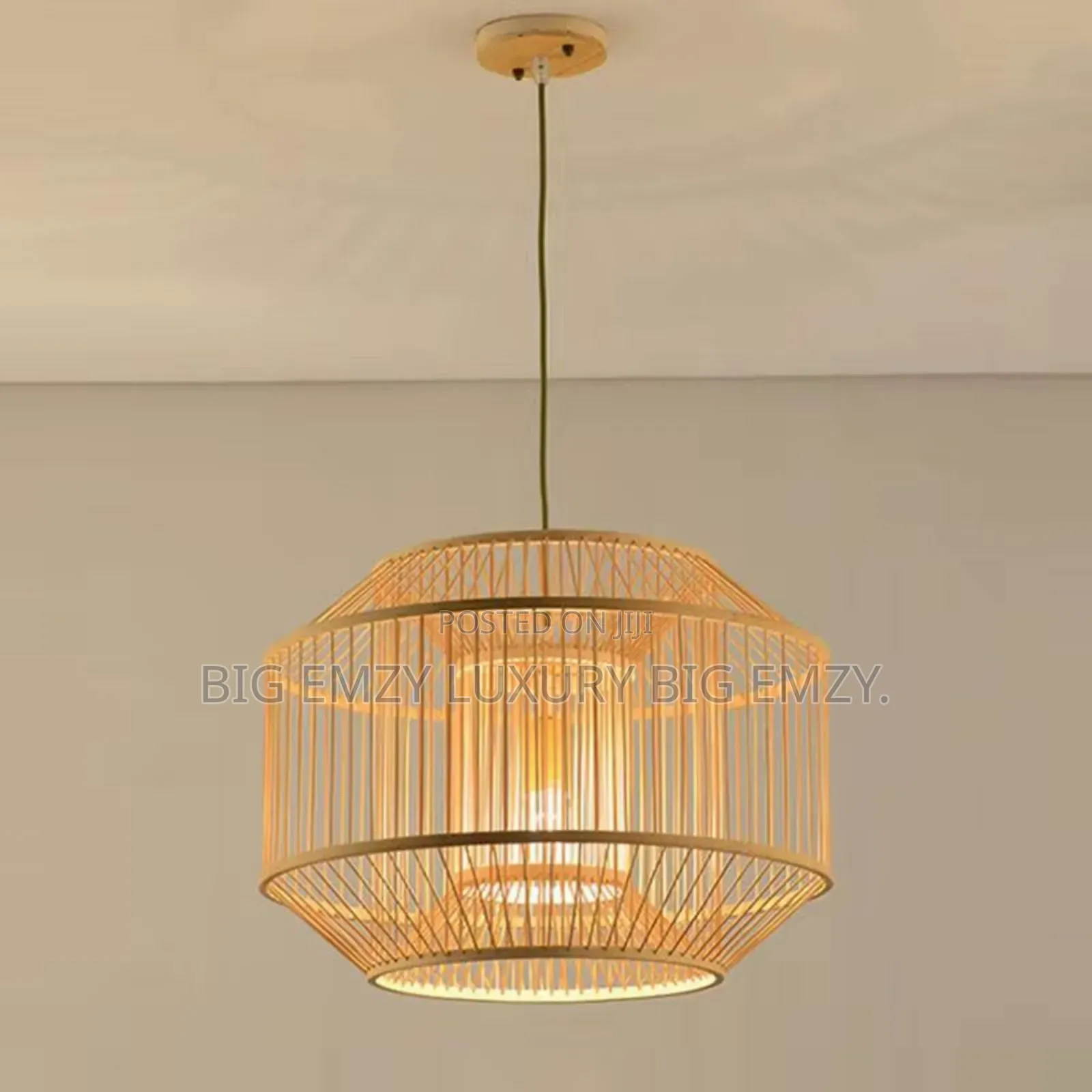 Modern Incandescent Bamboo Pendant Light or Rattan Pendant Lamp.