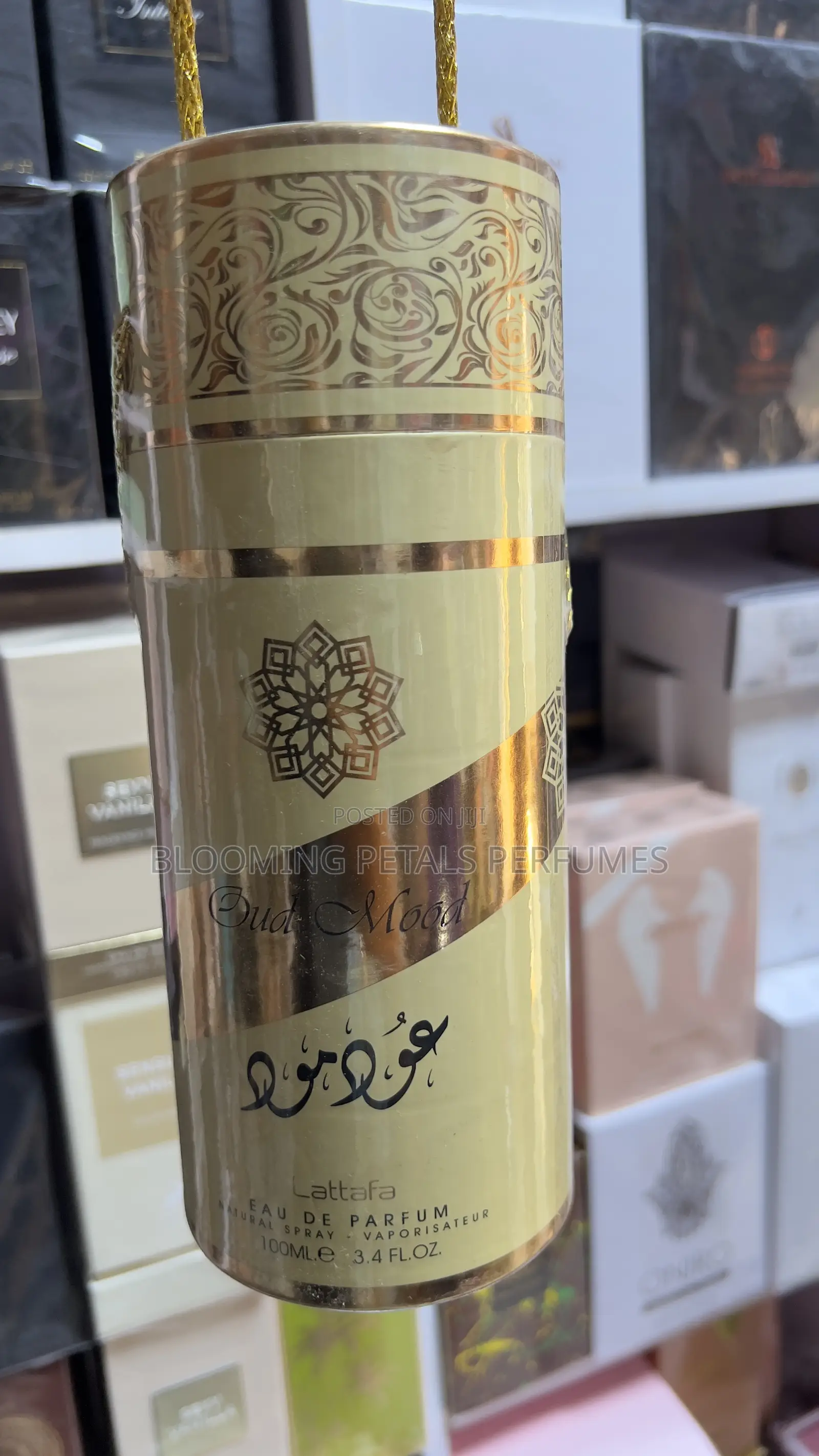 Lattafa Oud Mood