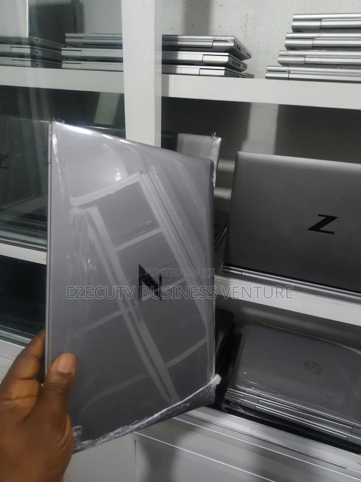 Laptop HP ZBook Firefly G8 16GB Intel Core I7 SSD 256GB
