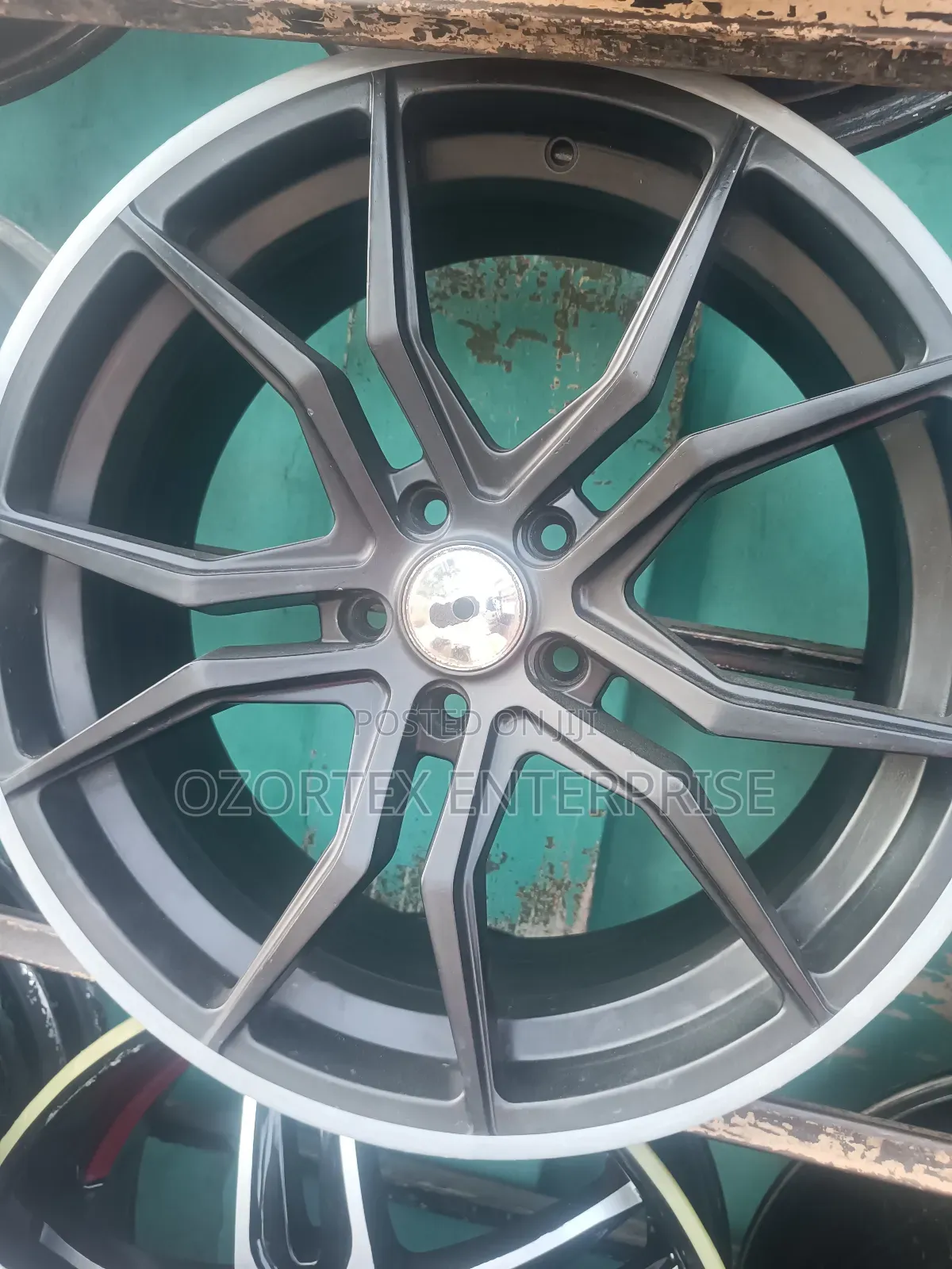 20rim For Lexus And Mercedes Benz Black