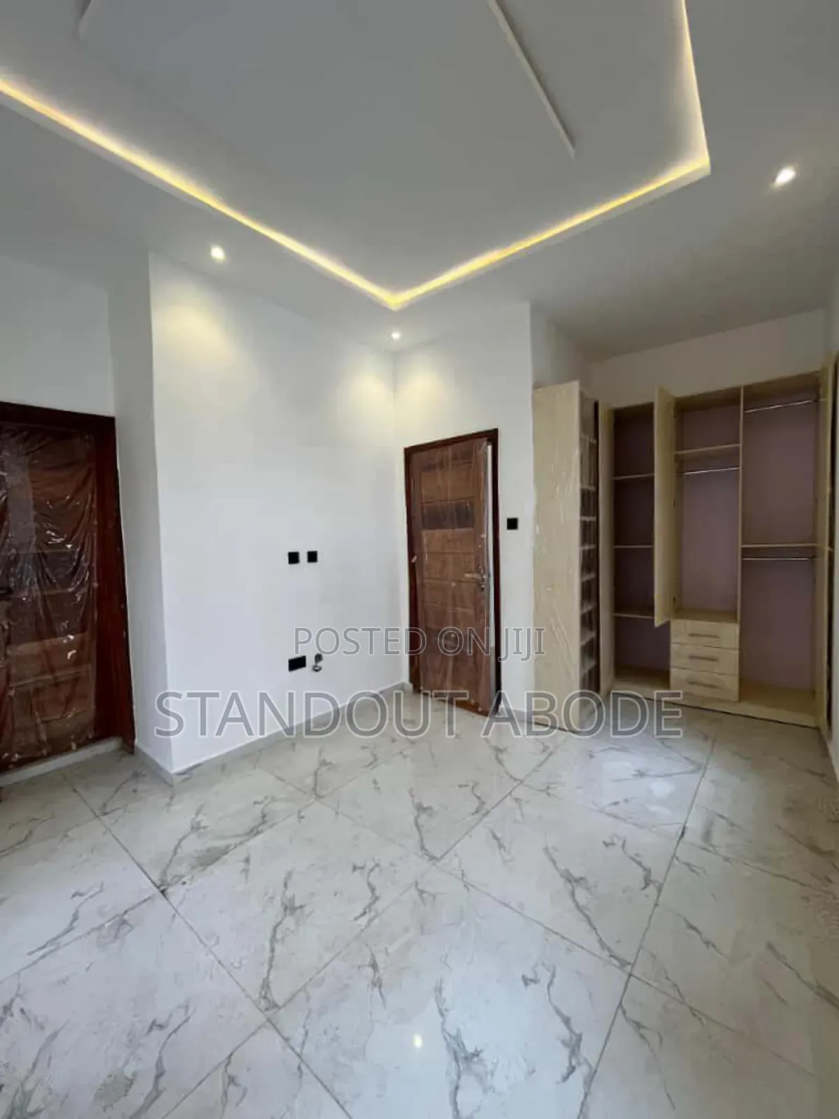 4bdrm Duplex in In An Estate, Ogba for sale
