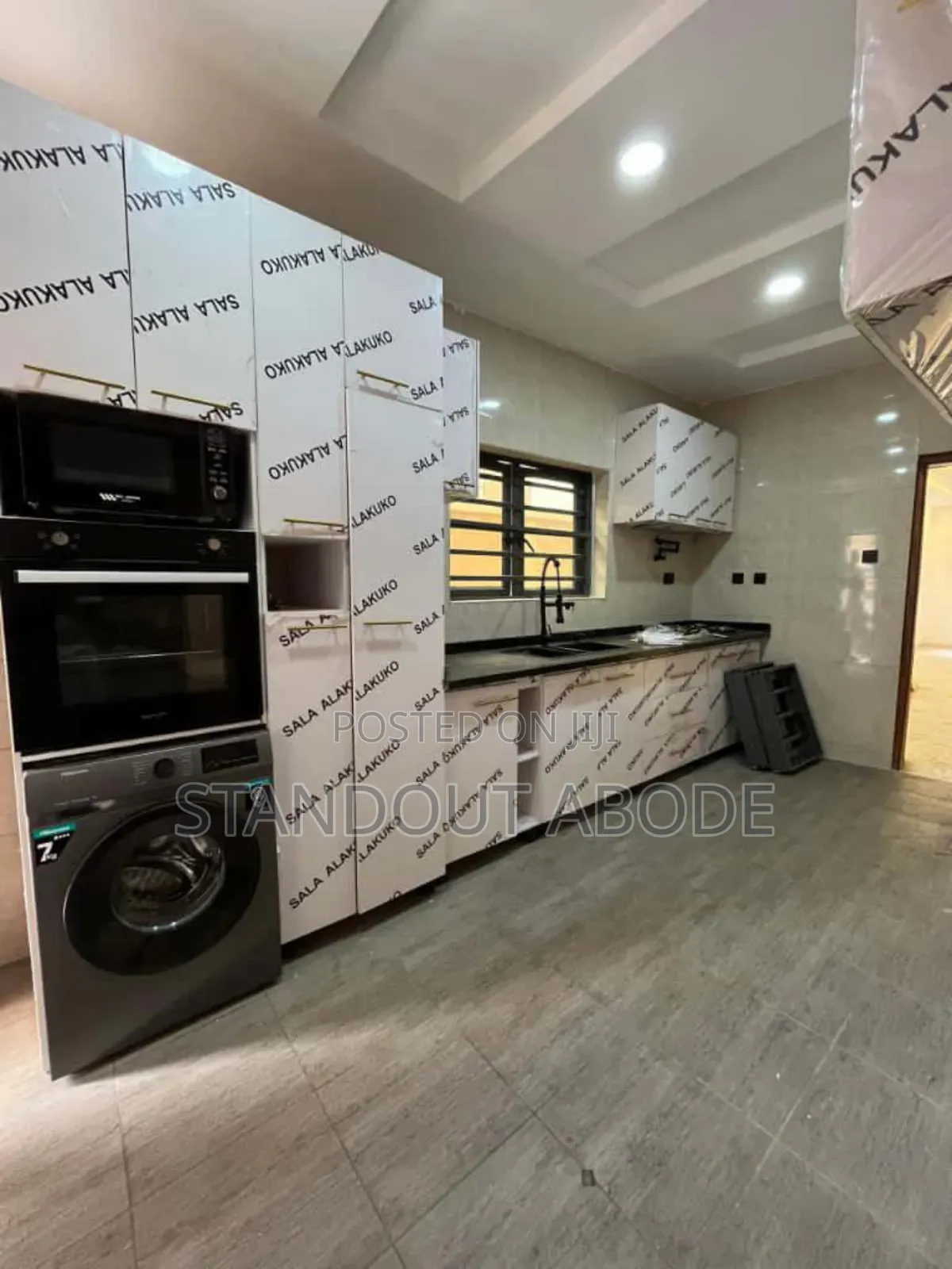 4bdrm Duplex in In An Estate, Ogba for sale