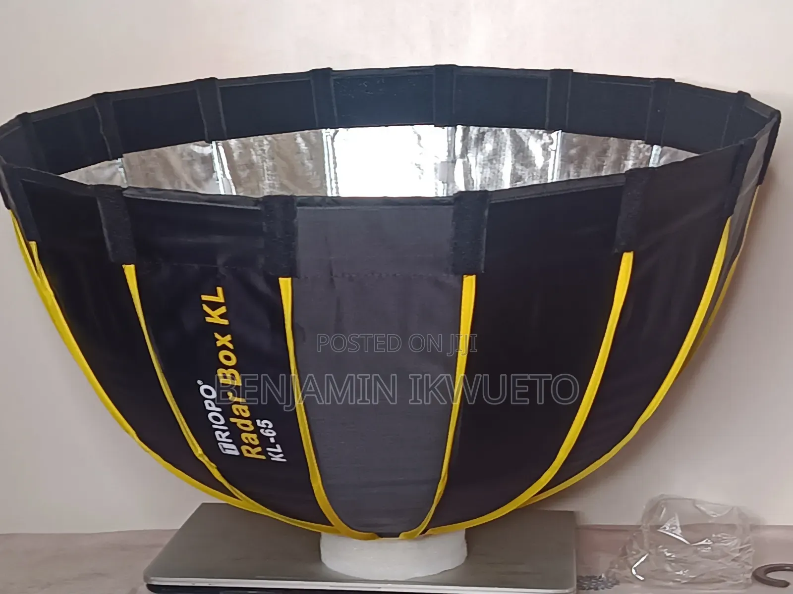 65cm Triopo Softbox (With Grid)