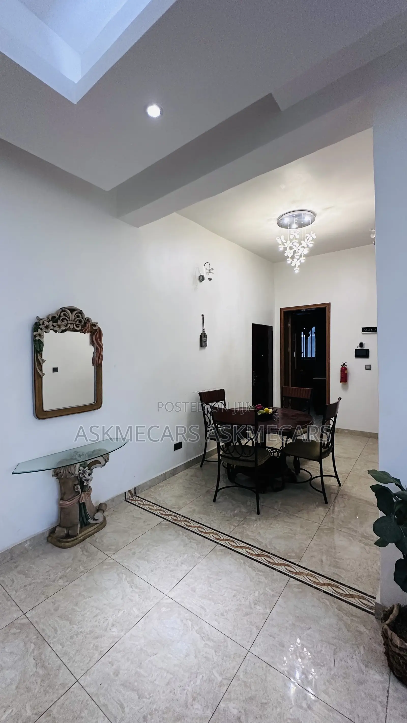 Furnished 2bdrm Apartment in Nike Art Gallery, Lekki for rent