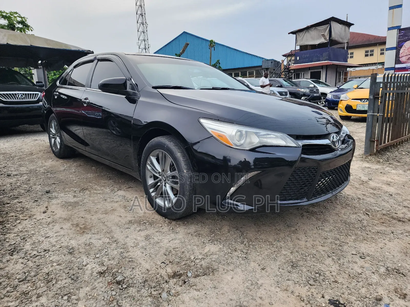 Toyota Camry SE 4dr Sedan (2.5L 4cyl 6A) 2016 Black