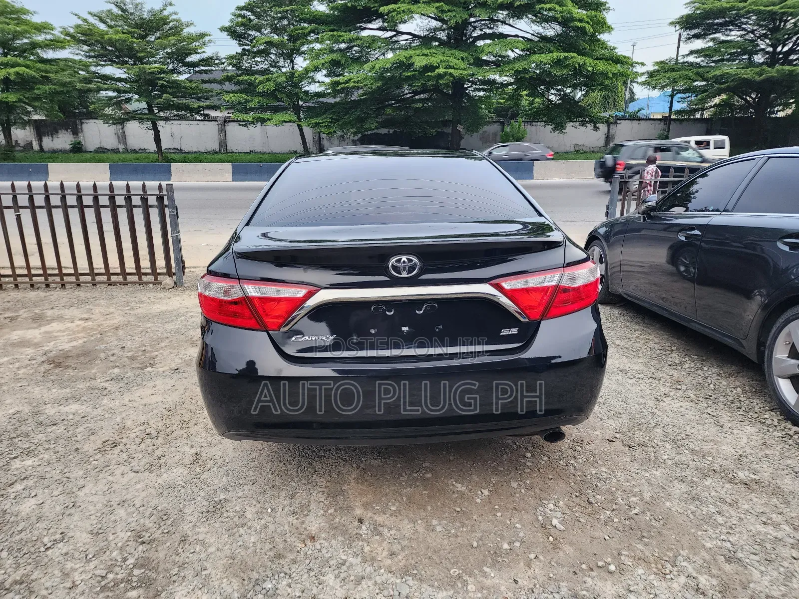 Toyota Camry SE 4dr Sedan (2.5L 4cyl 6A) 2016 Black