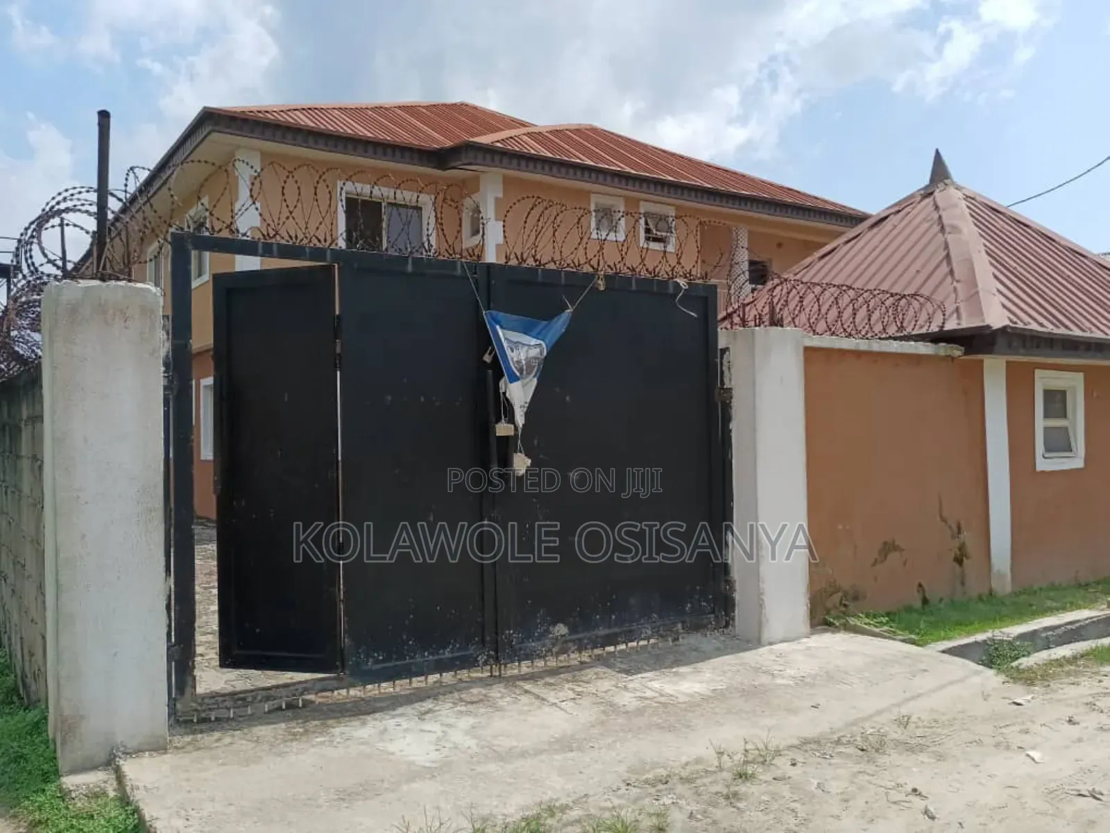 2bdrm Block of Flats in Sangotedo for sale