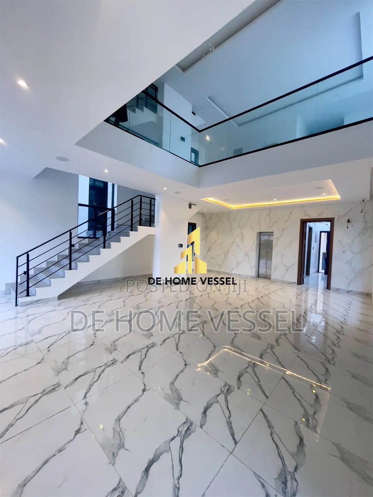 5bdrm Duplex in Ikate for sale