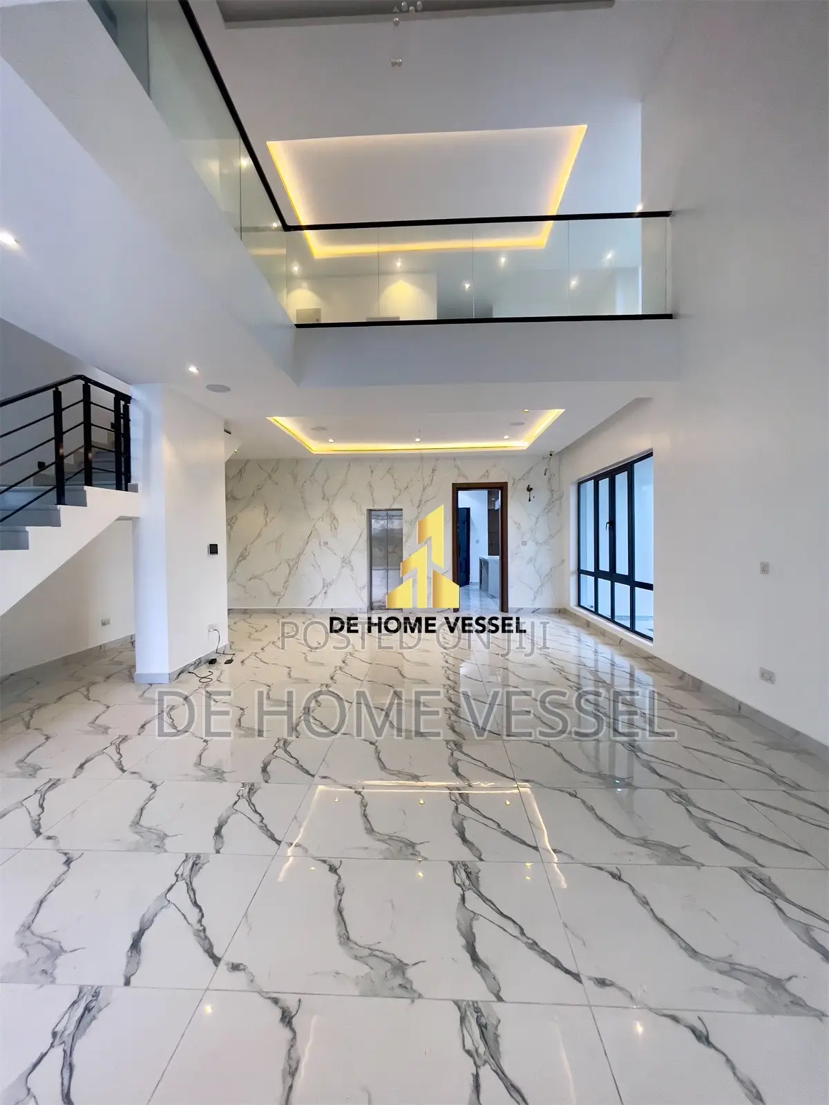 5bdrm Duplex in Ikate for sale