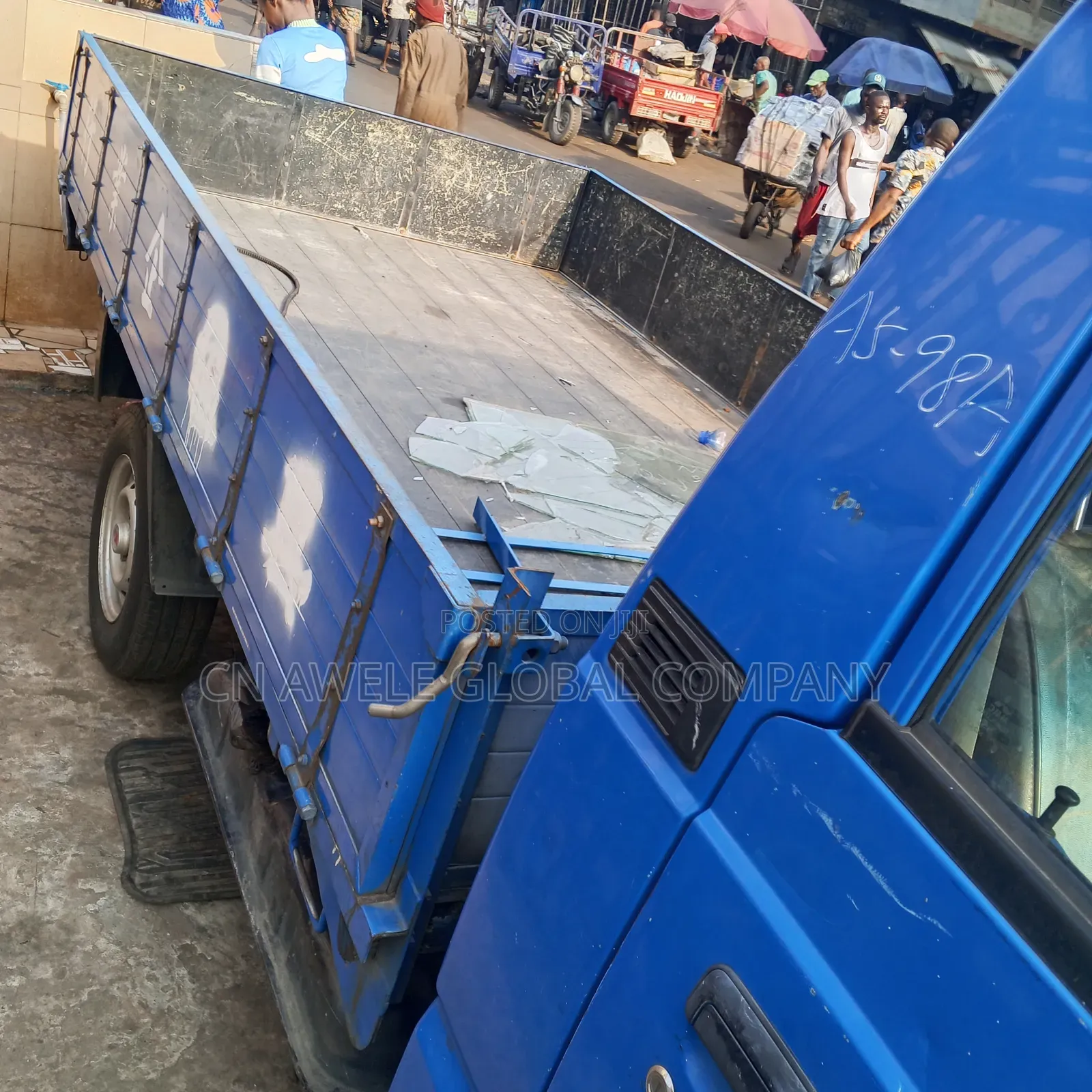 Mitsubishi Truck