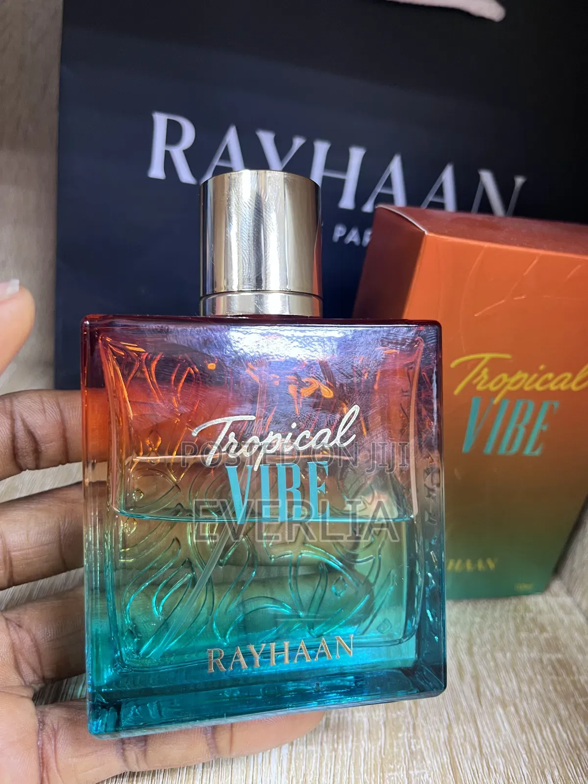 Rayhaan Tropical Vibe