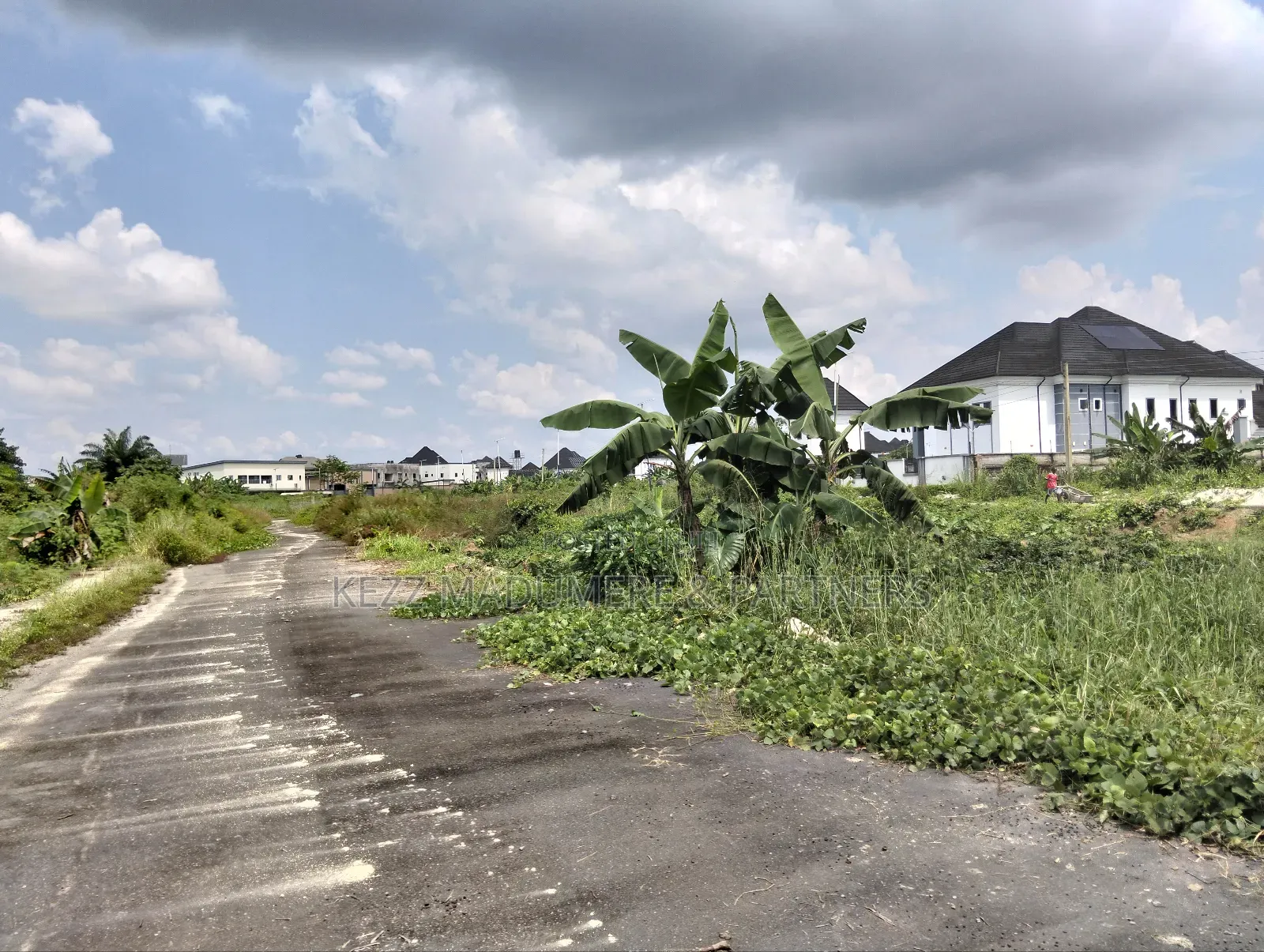 For Sale : 11⁄4 Plot at Gra, Phase 8 Eliozu Port Harcourt