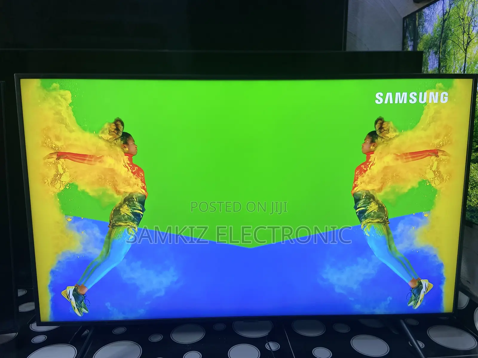 55 Inch Samsung Full Smart Qled Tv With Free Netflix Subscription