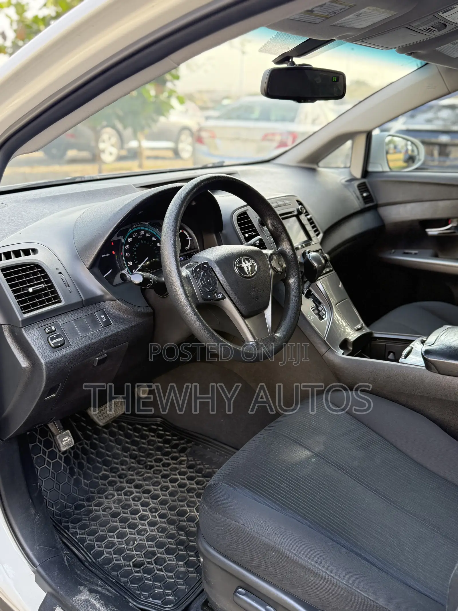 Toyota Venza LE 4dr Wagon (2.7L 4cyl 6A) 2015 White