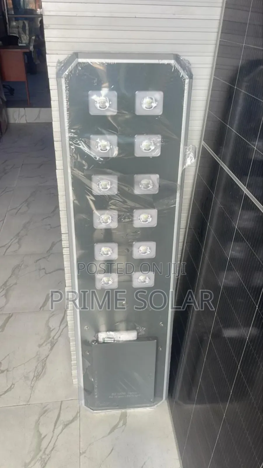 12 Eyes Long Solar Street Lights 