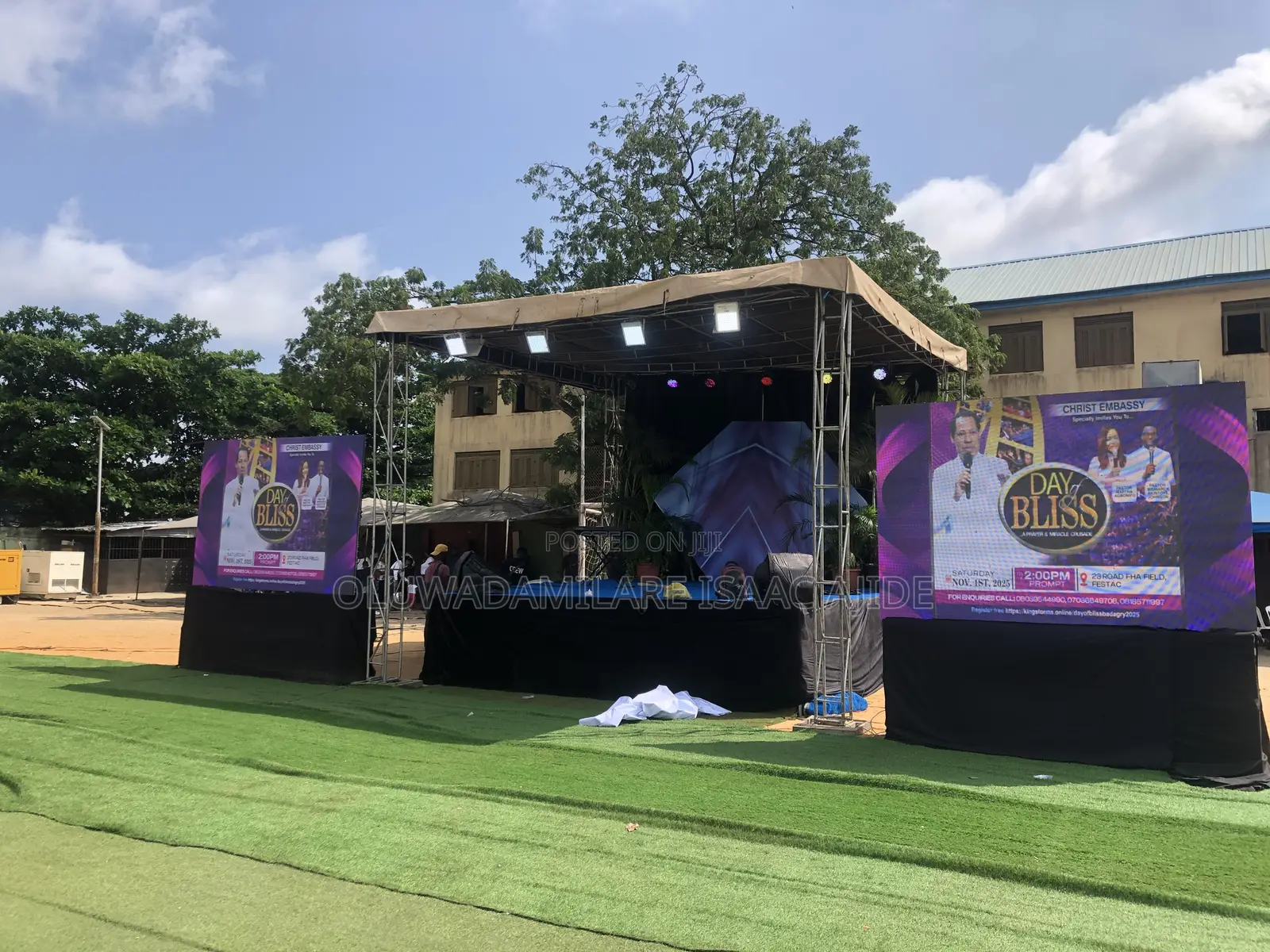 Glowstage Pro – Because First Impressions Matter