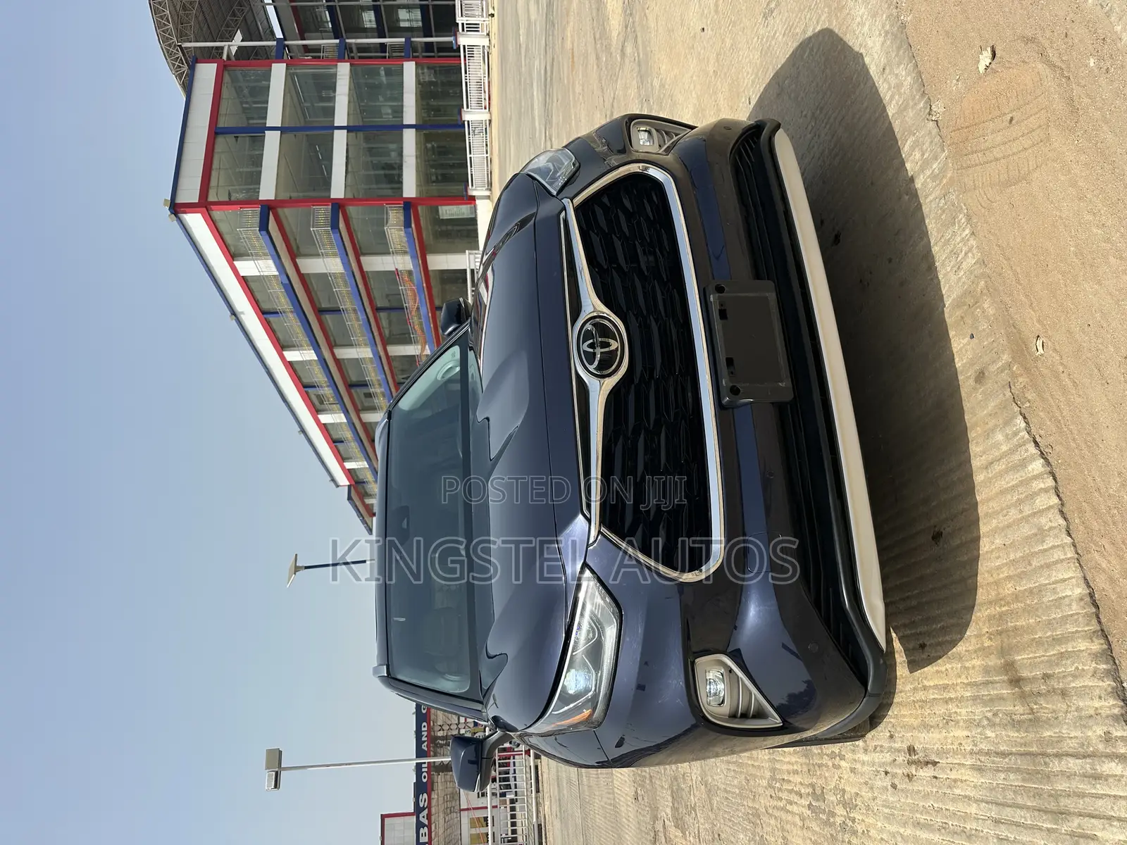 Toyota Highlander Limited 2022 Blue