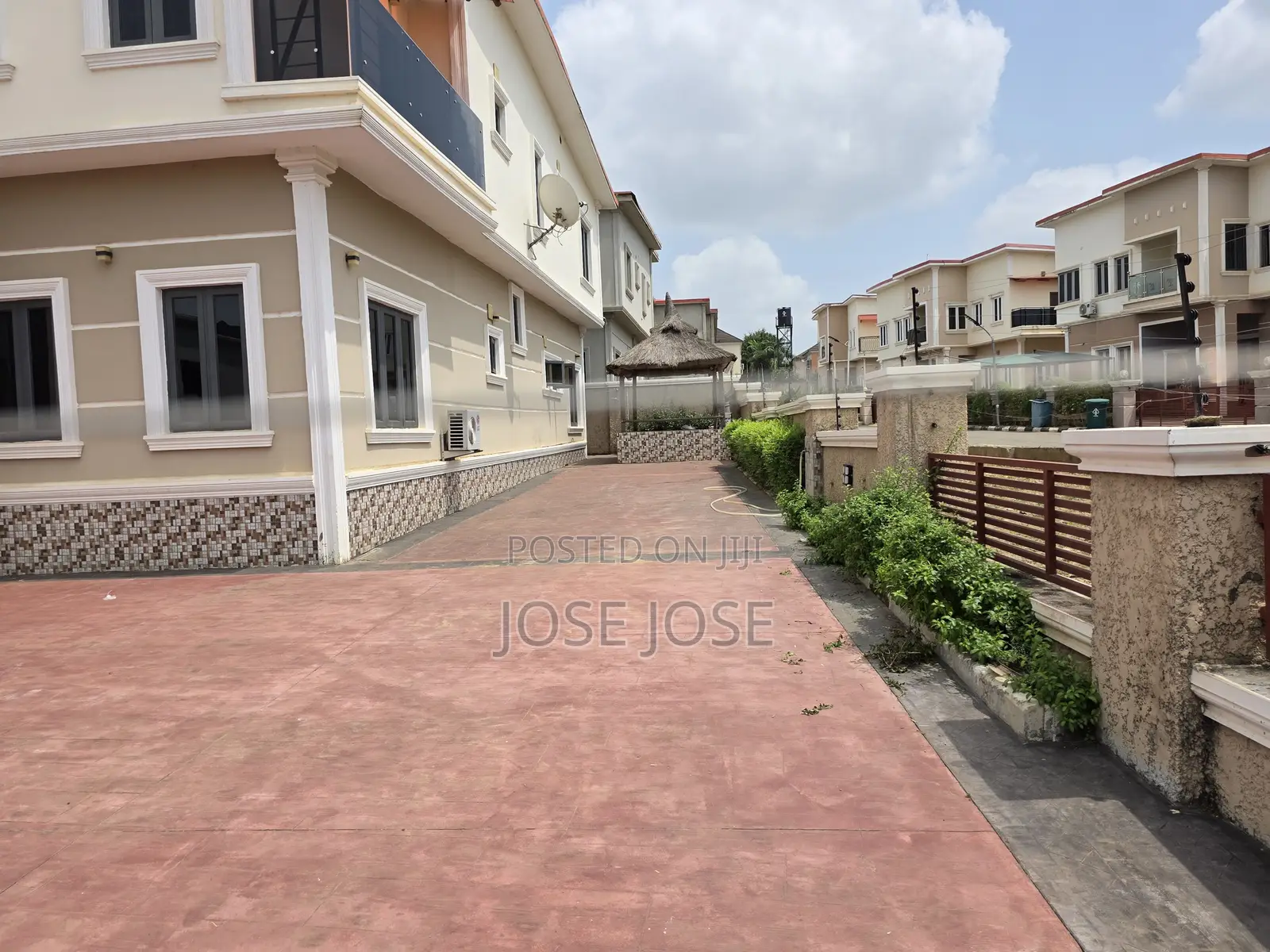 Furnished 4bdrm Duplex in Ask, FHA for sale