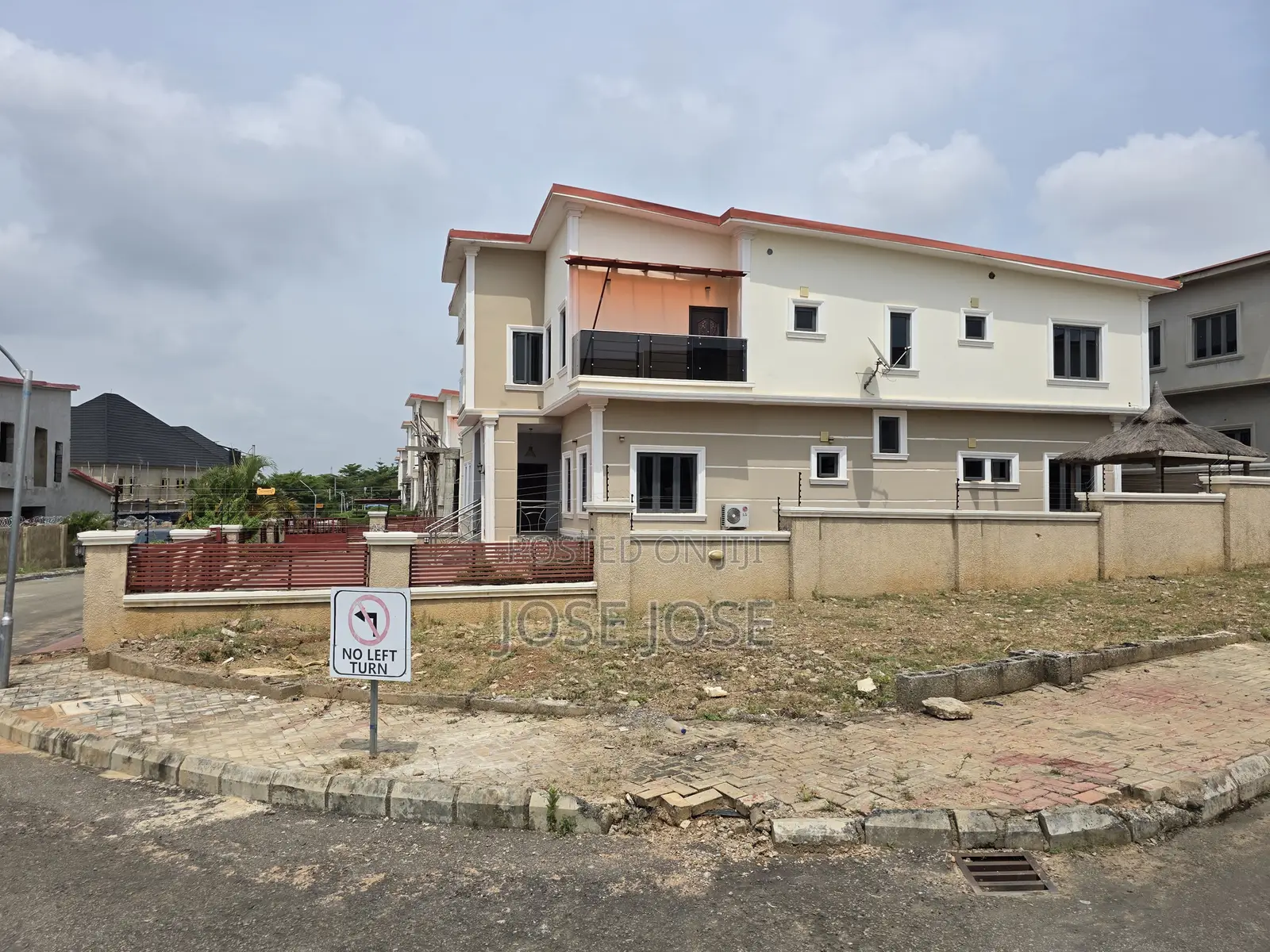 Furnished 4bdrm Duplex in Ask, FHA for sale