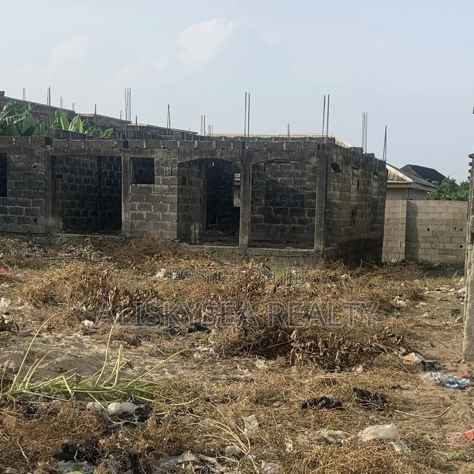 • Full Plot on 100% Dry Land – Ready for Development.