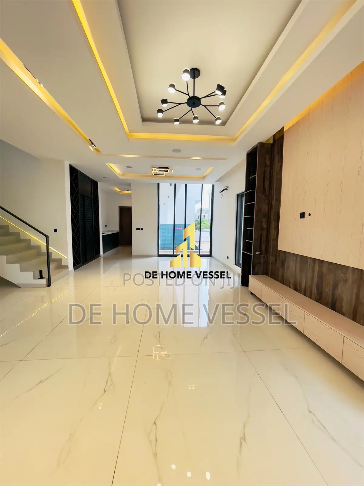 5bdrm Duplex in Ikate for sale