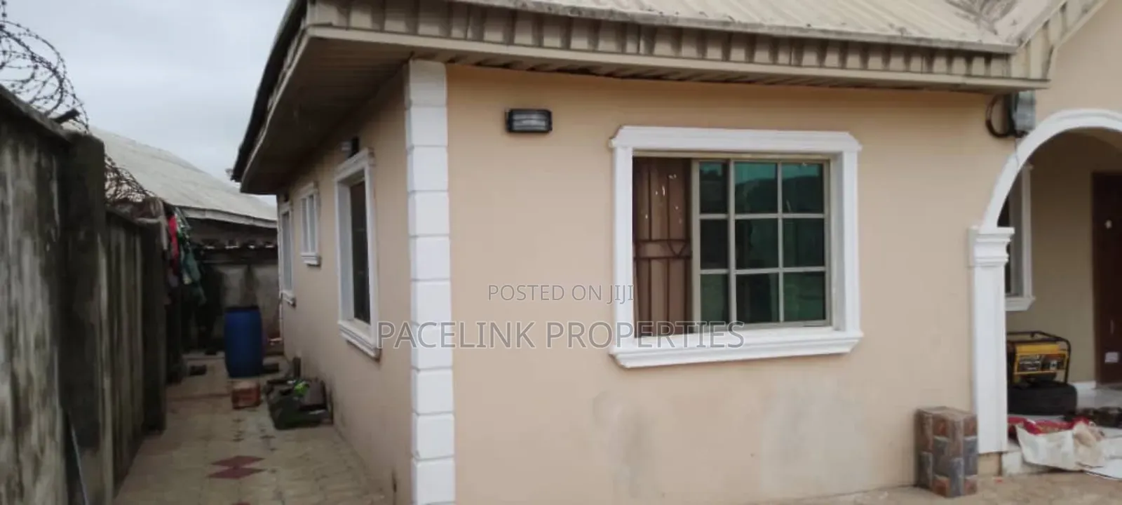 3bdrm Apartment in Ado-Odo/Ota for sale