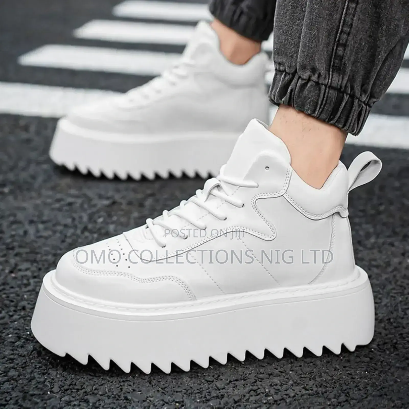 Luxury Men White Lace-Up Urban Designer Sneakers