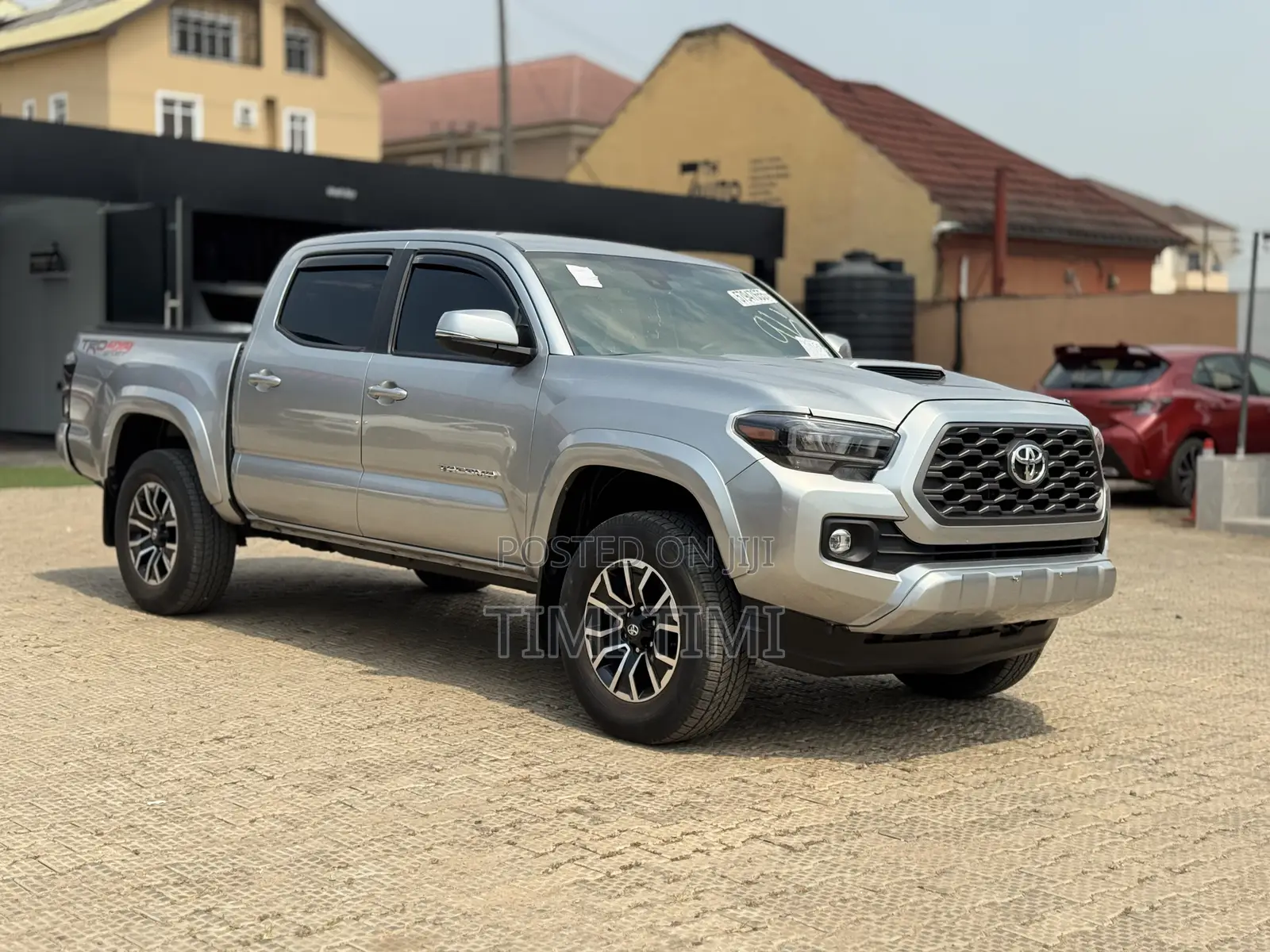Toyota Tacoma SR5 Double Cab 6' Bed AT 2024 Silver