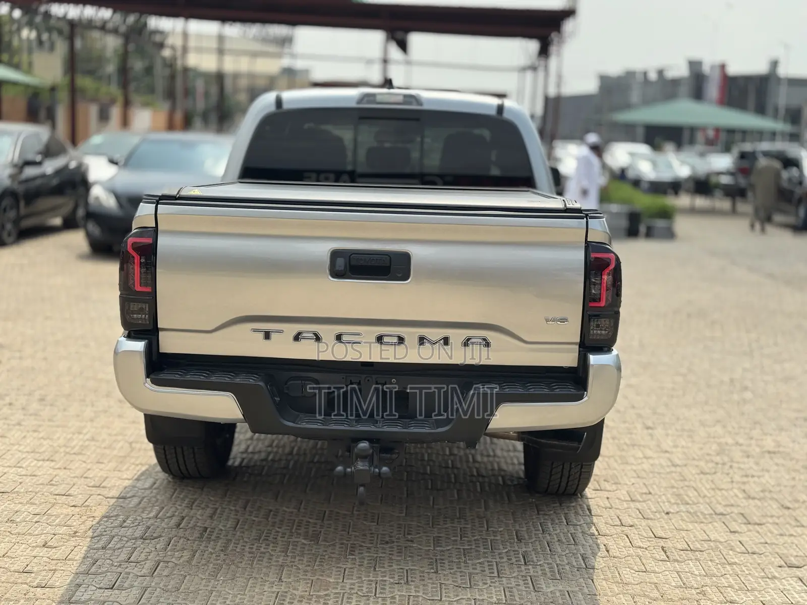 Toyota Tacoma SR5 Double Cab 6' Bed AT 2024 Silver