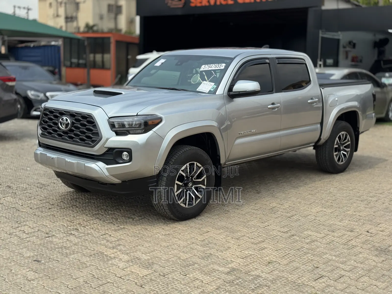 Toyota Tacoma SR5 Double Cab 6' Bed AT 2024 Silver