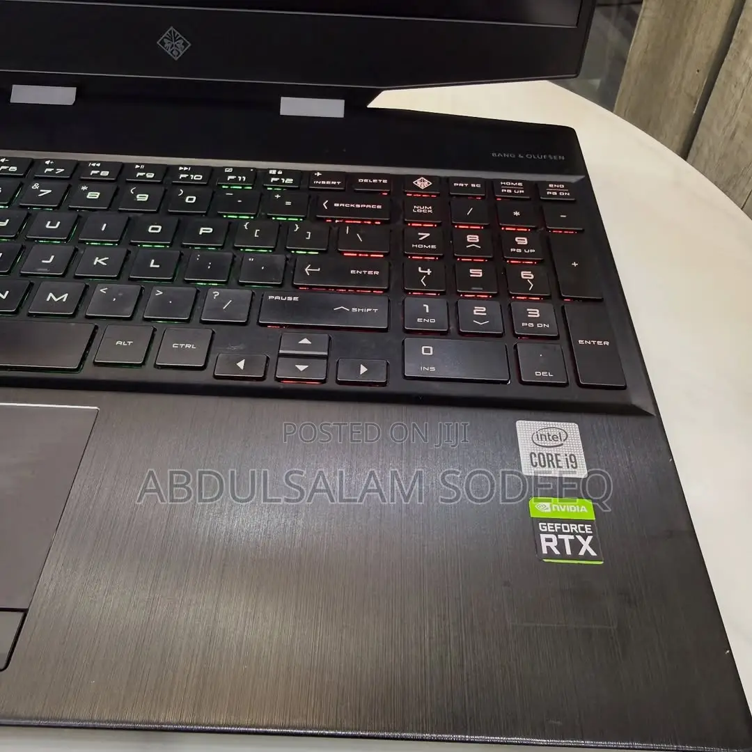Laptop HP Omen 15-Dh002nr 32GB Intel Core I9 SSD 512GB