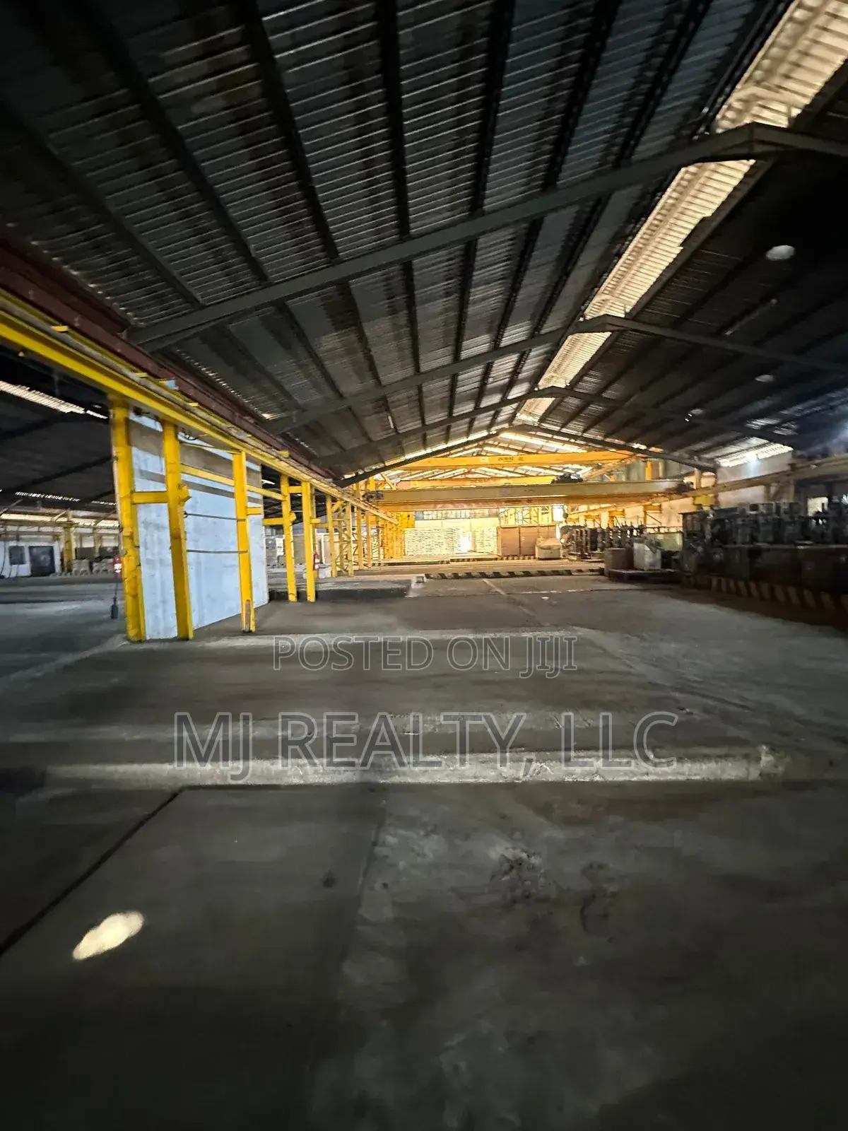 Oregun Ikeja: Massive Warehouse/Factory for Sale