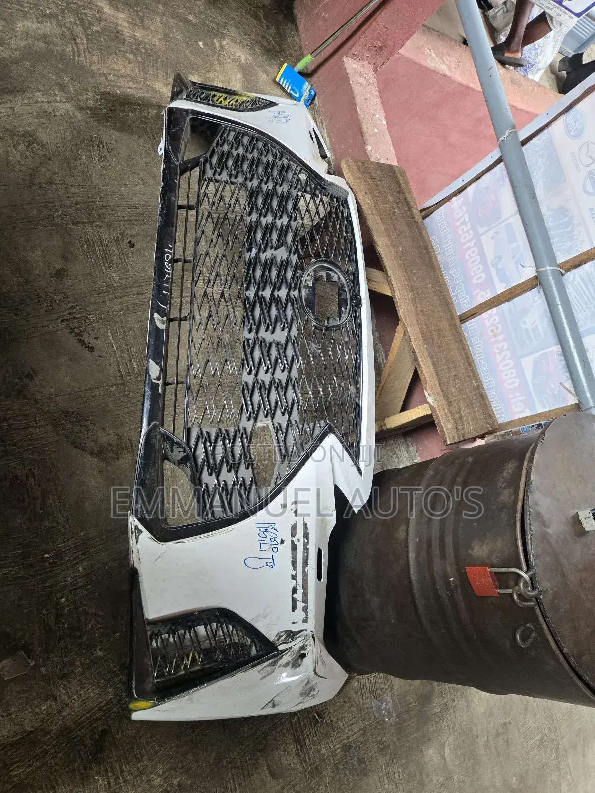 Direct 2025 Is350 Bumper