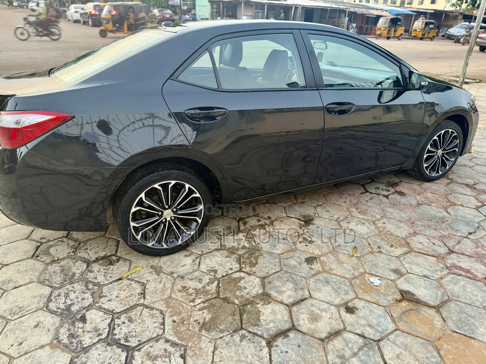 Toyota Corolla S 4dr Sedan (1.8L 4cyl CVT) 2015 Black