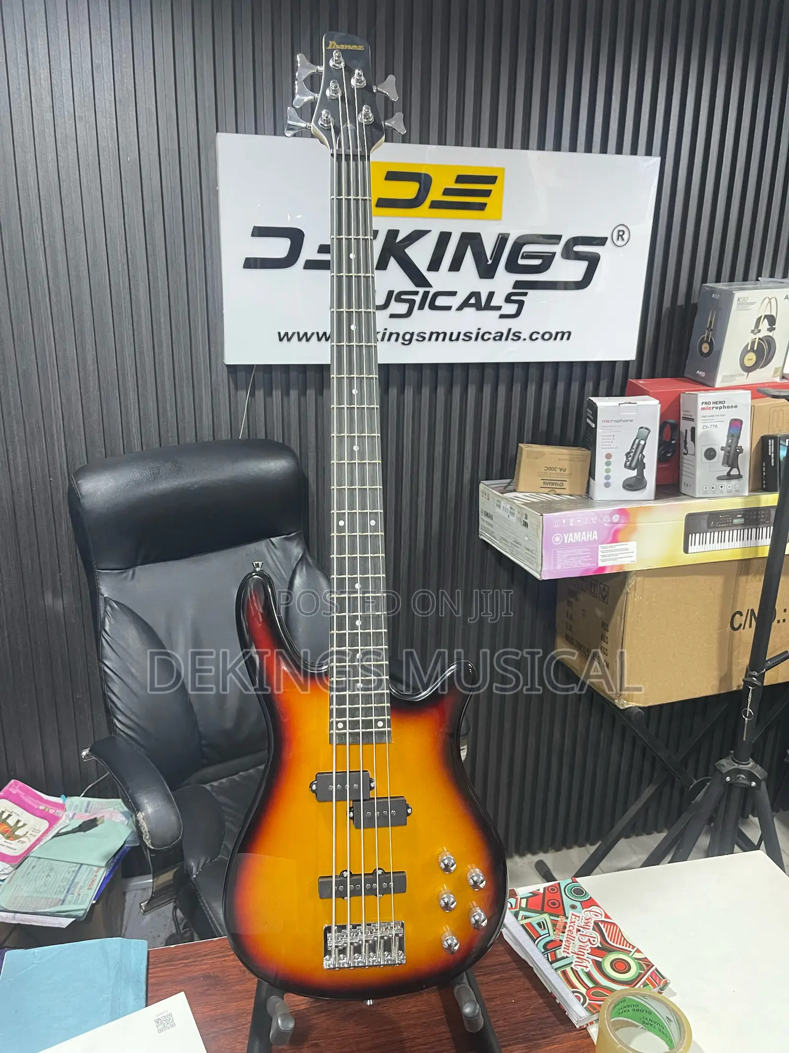 Ibanez Passive 5 Strings Guitar