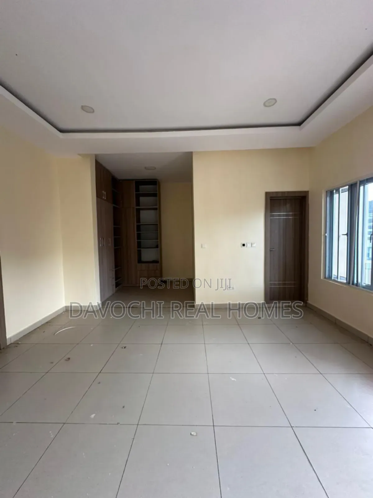 5bdrm Duplex in Osapa London Estate, Lekki for rent