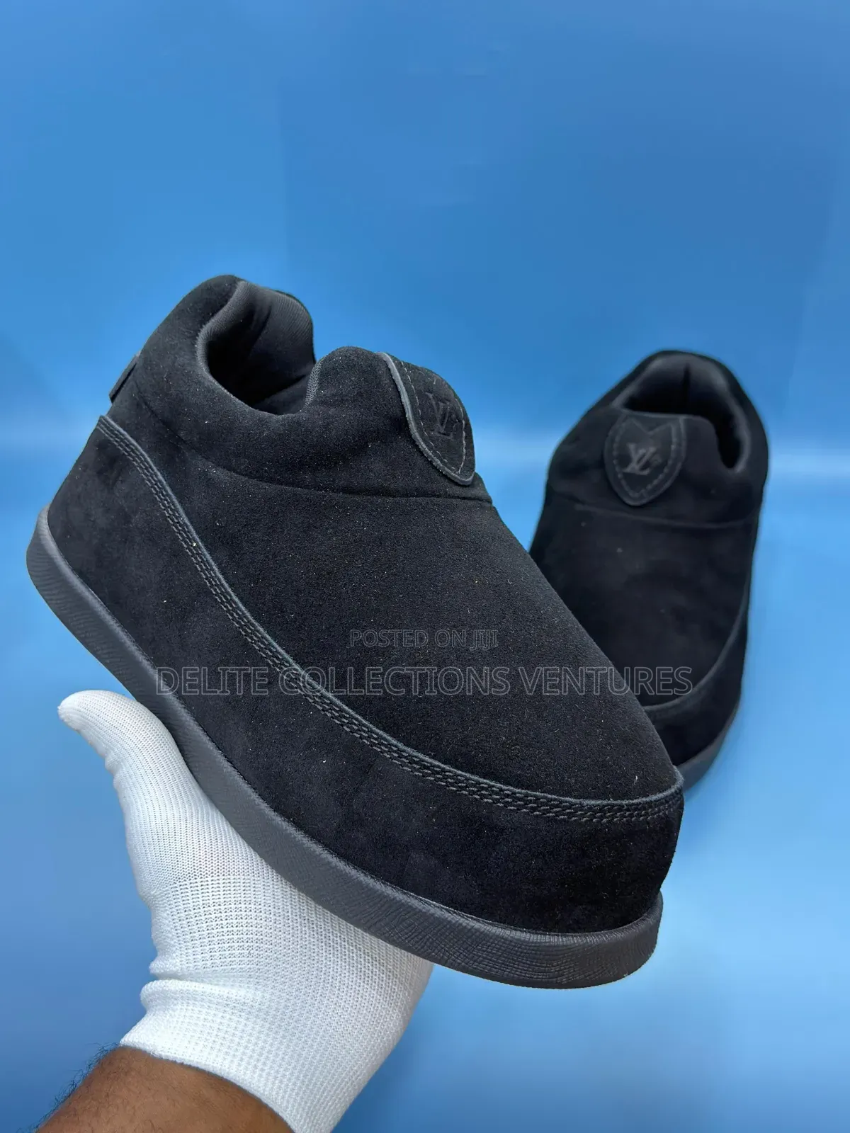 *Brand New Louis Vuitton Yeti Lace Up Shoe