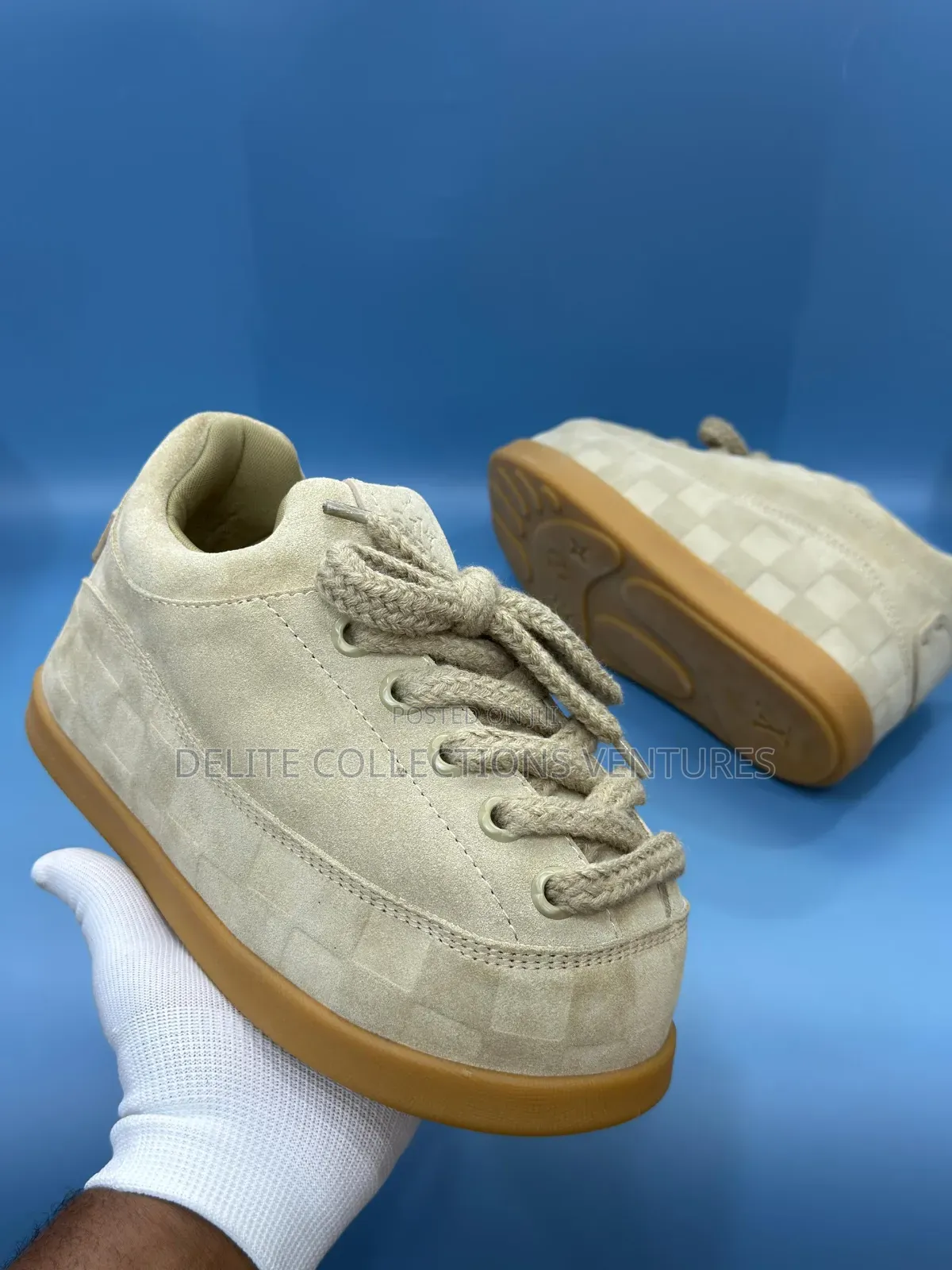 *Brand New Louis Vuitton Yeti Lace Up Shoe