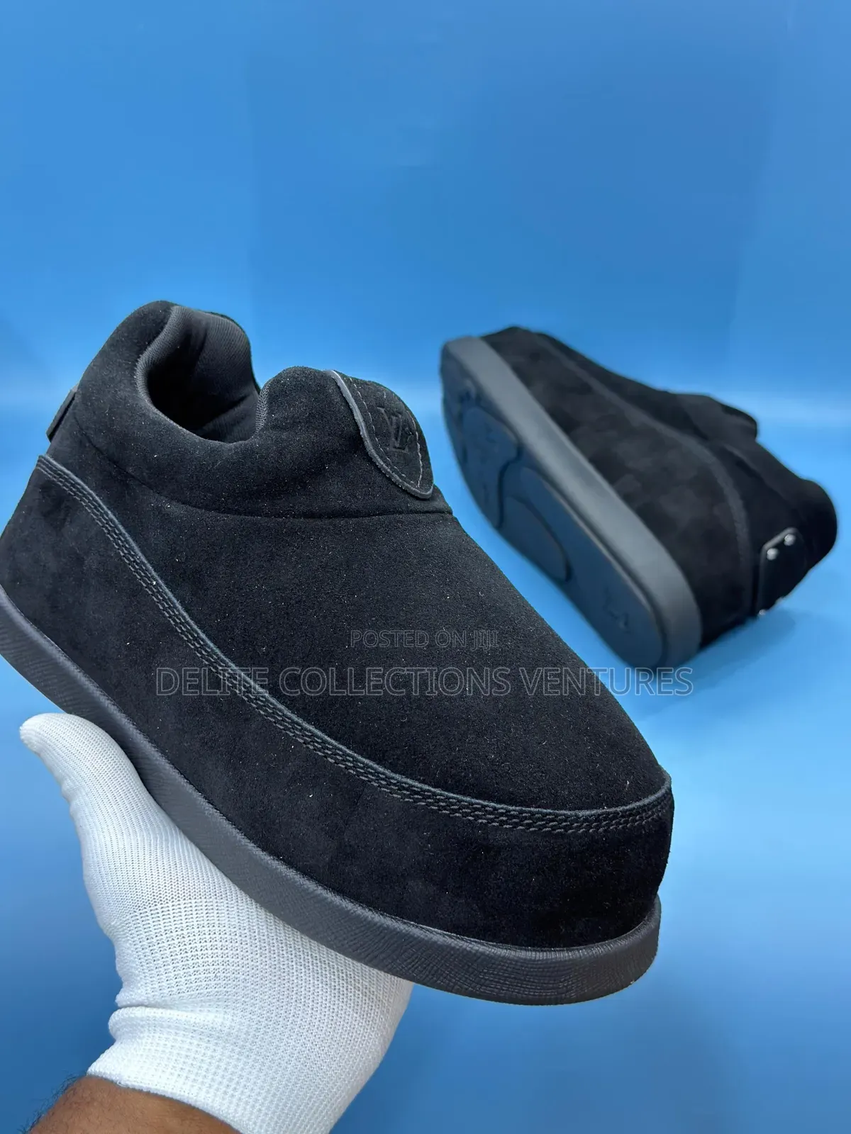 *Brand New Louis Vuitton Yeti Lace Up Shoe