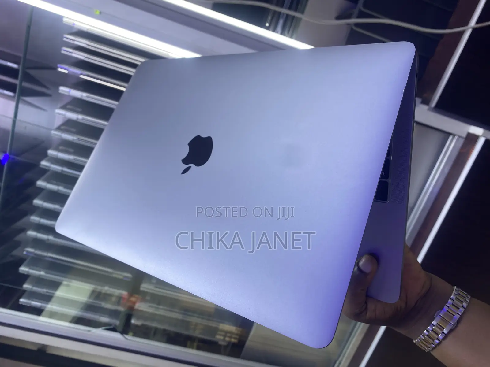 Laptop Apple MacBook Pro 2019 16GB Intel Core I7 SSD 512GB