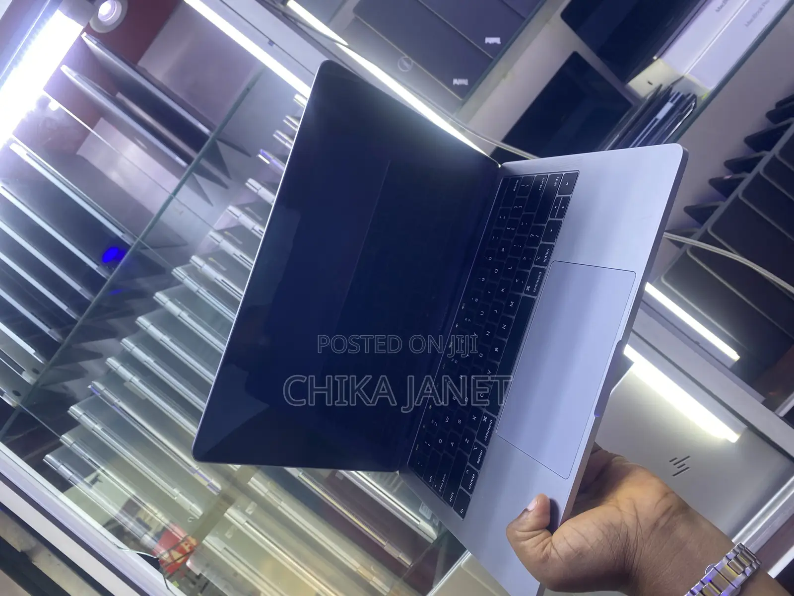 Laptop Apple MacBook Pro 2019 16GB Intel Core I7 SSD 512GB