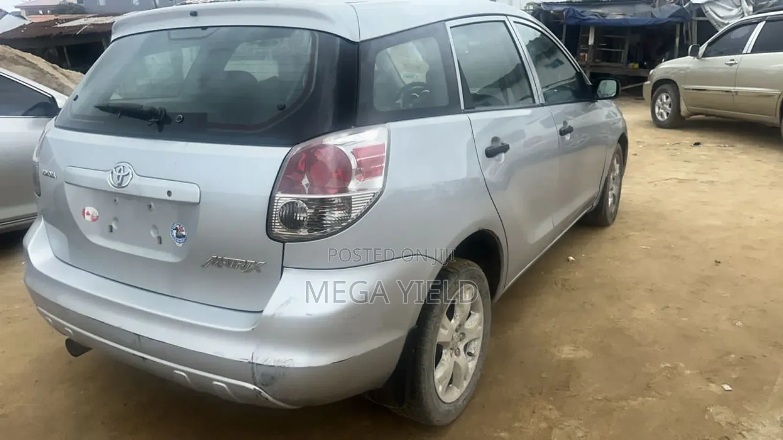 Toyota Matrix Hatchback AWD (1.8L 4cyl 4A) 2006 Silver